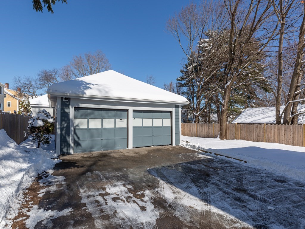 124 Payson Road, Unit 2 Belmont, MA 02478 - Photo 5 of 42 Gallery Image 5