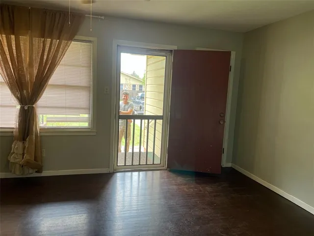 $1,595 | 4050 Russell Avenue, Abilene, TX 79605