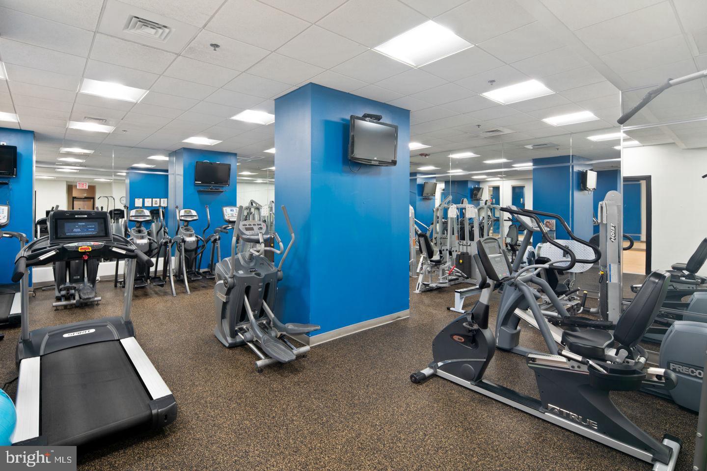 1425 Locust Street, Unit 5C Philadelphia, PA 19102 - Photo 19 of 27 Gym