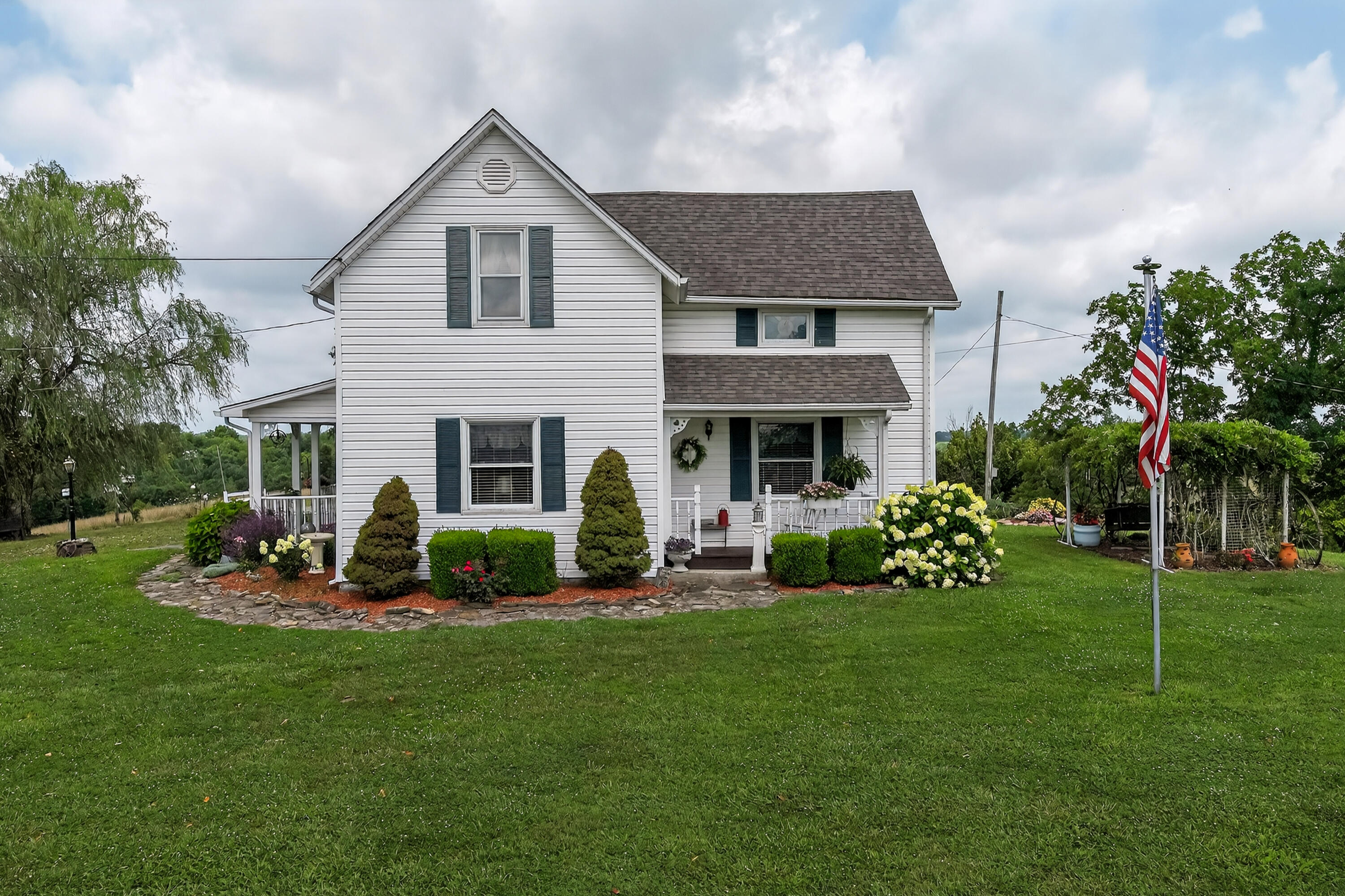 295 Fairview Road Williamstown, KY 41097 - Photo 3 of 46