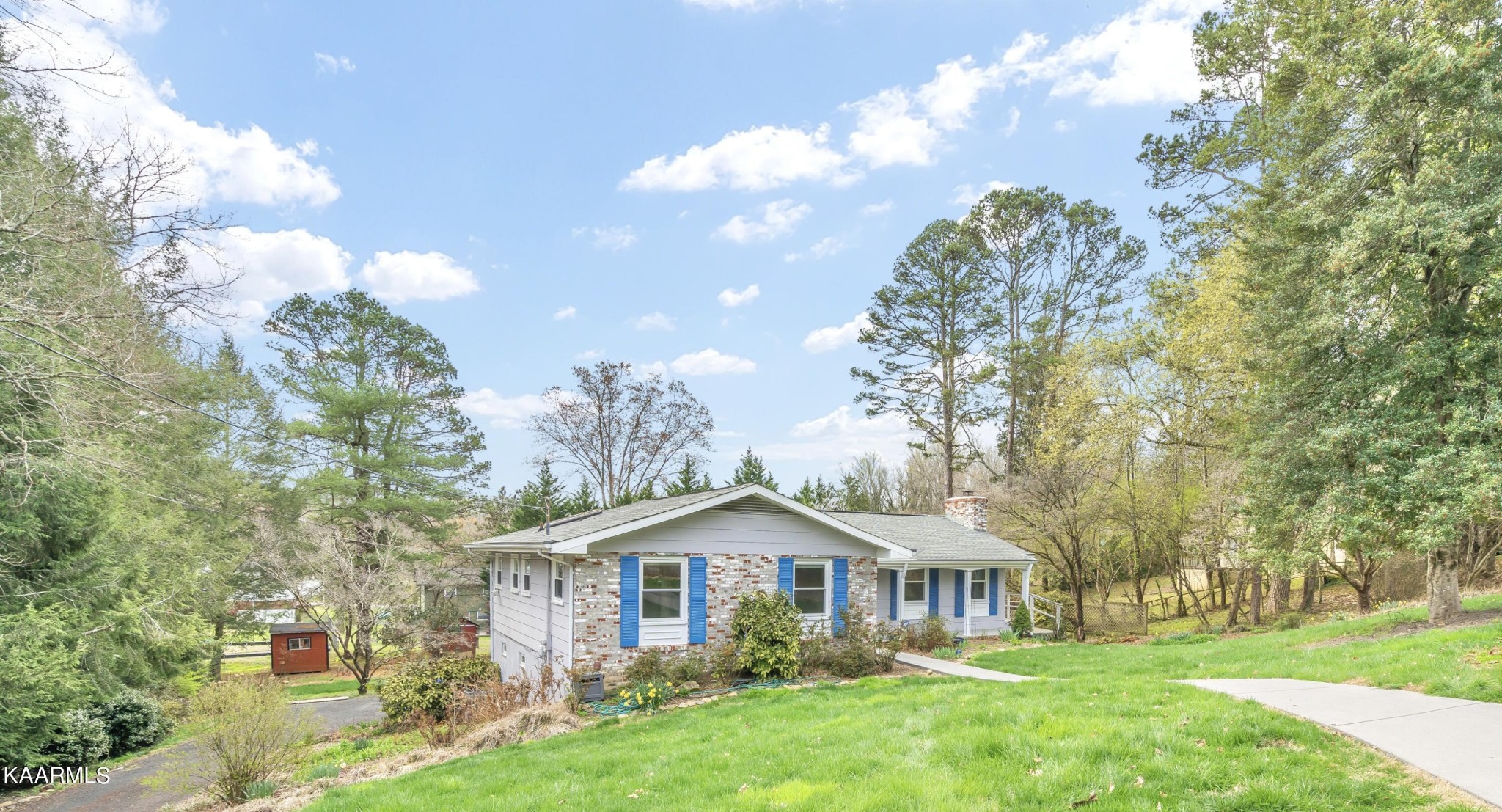 108 Miramar Circle Oak Ridge, TN 37830 - Photo 8 of 42 Gallery Image 8