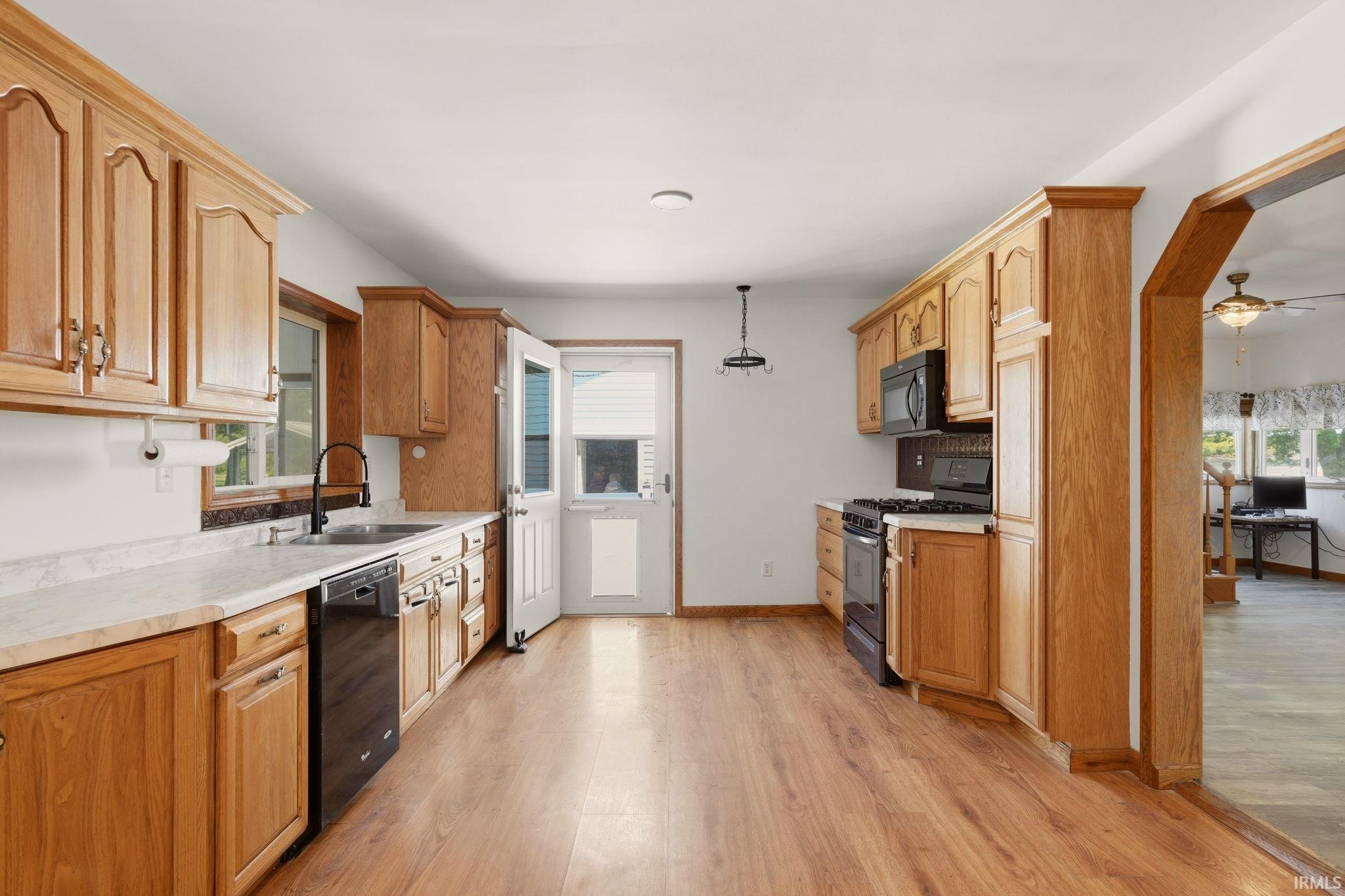 8615 Branstrator Road Fort Wayne, IN 46809 - Photo 14 of 36