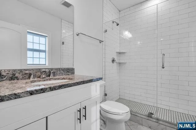 $4,500 | 6 Sotnick Street, Unit 6A, Hawthorne, NJ 07506