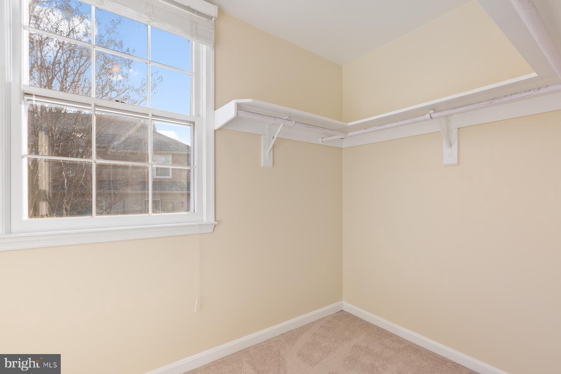 202 Bristol Downs Drive Gaithersburg, MD 20877 - Photo 24 of 48