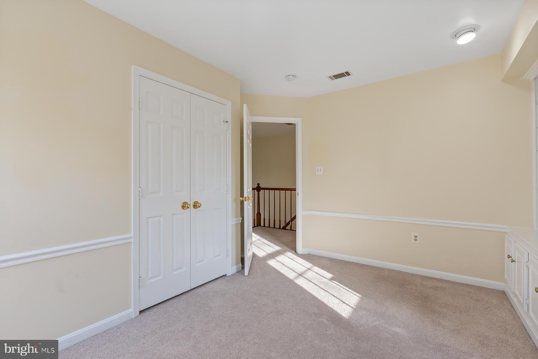 202 Bristol Downs Drive Gaithersburg, MD 20877 - Photo 30 of 48