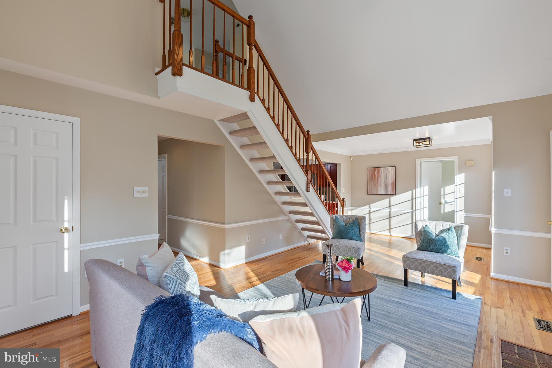 202 Bristol Downs Drive Gaithersburg, MD 20877 - Photo 8 of 48