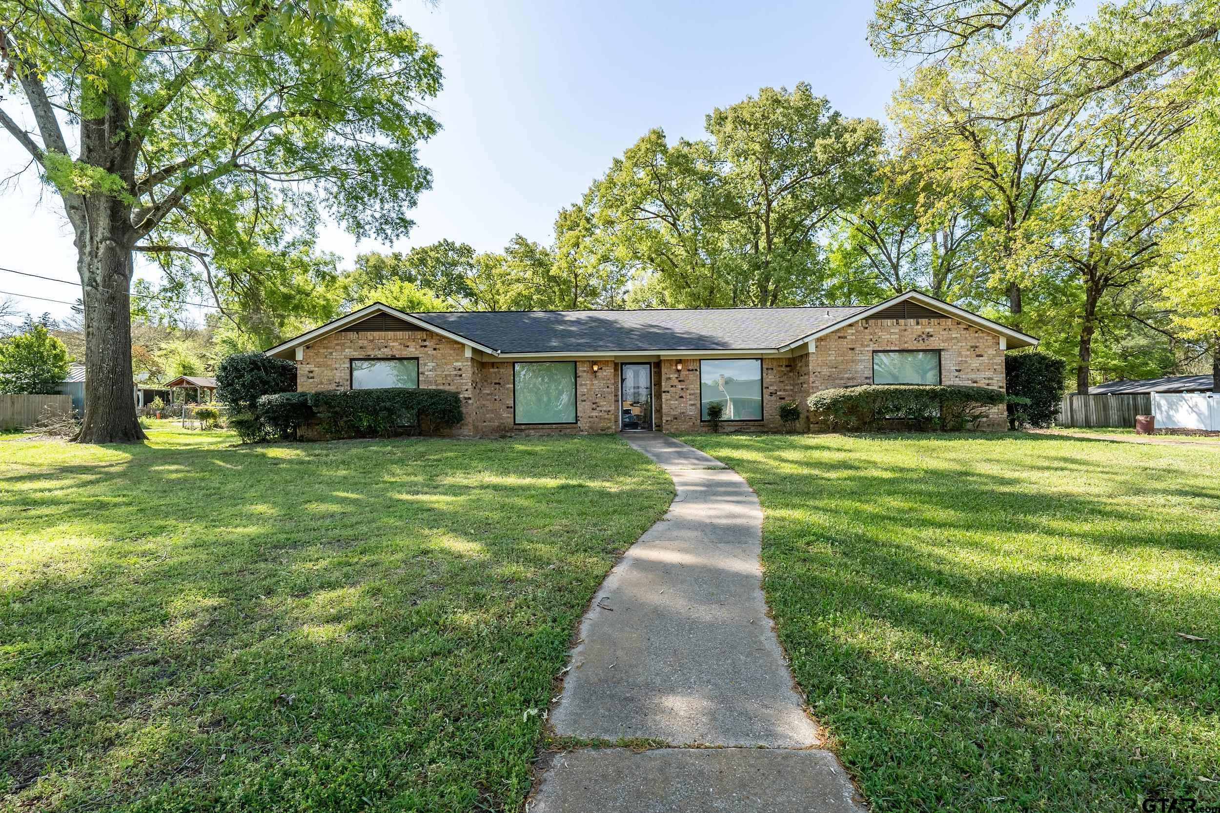 150 Rodney Hawkins, TX 75765 - Photo 2 of 35