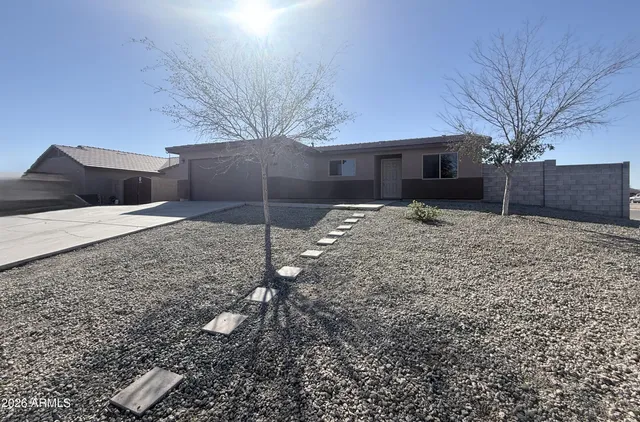 $259,900 | 11553 Benito Drive, Arizona City, AZ 85123