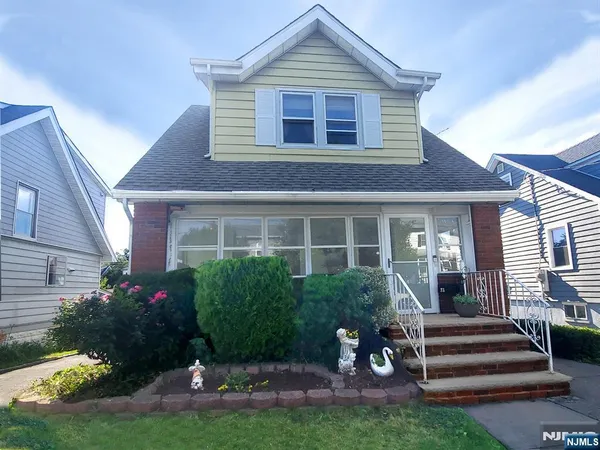 $499,000 | 33 Garden Avenue, Belleville, NJ 07109