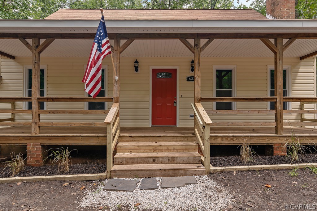 16321 North Rhodes Lane Chesterfield, VA 23838 - Photo 3 of 21 Gallery Image 3