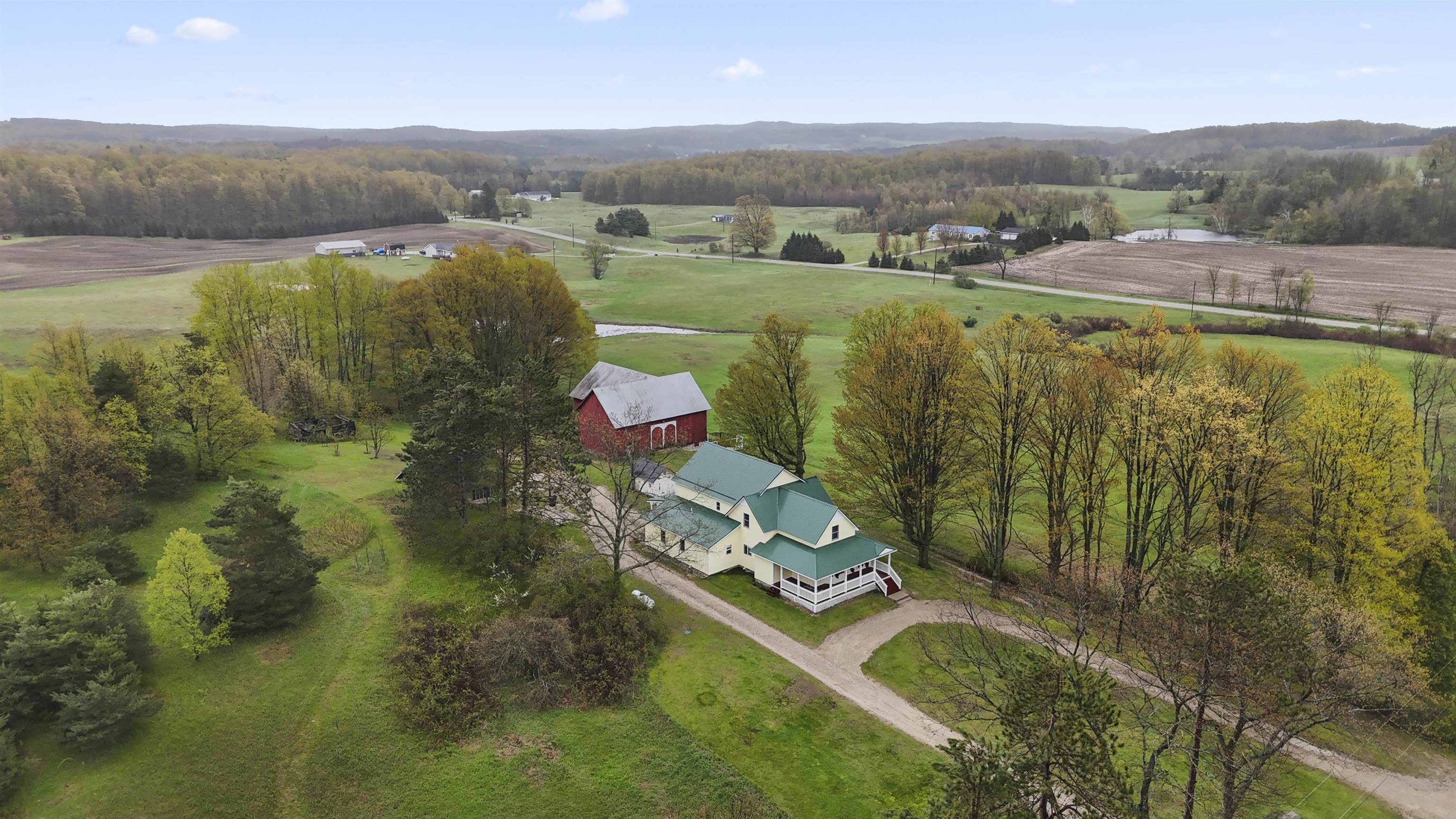 9901 South 41 Road Cadillac, MI 49601 - Photo 78 of 98