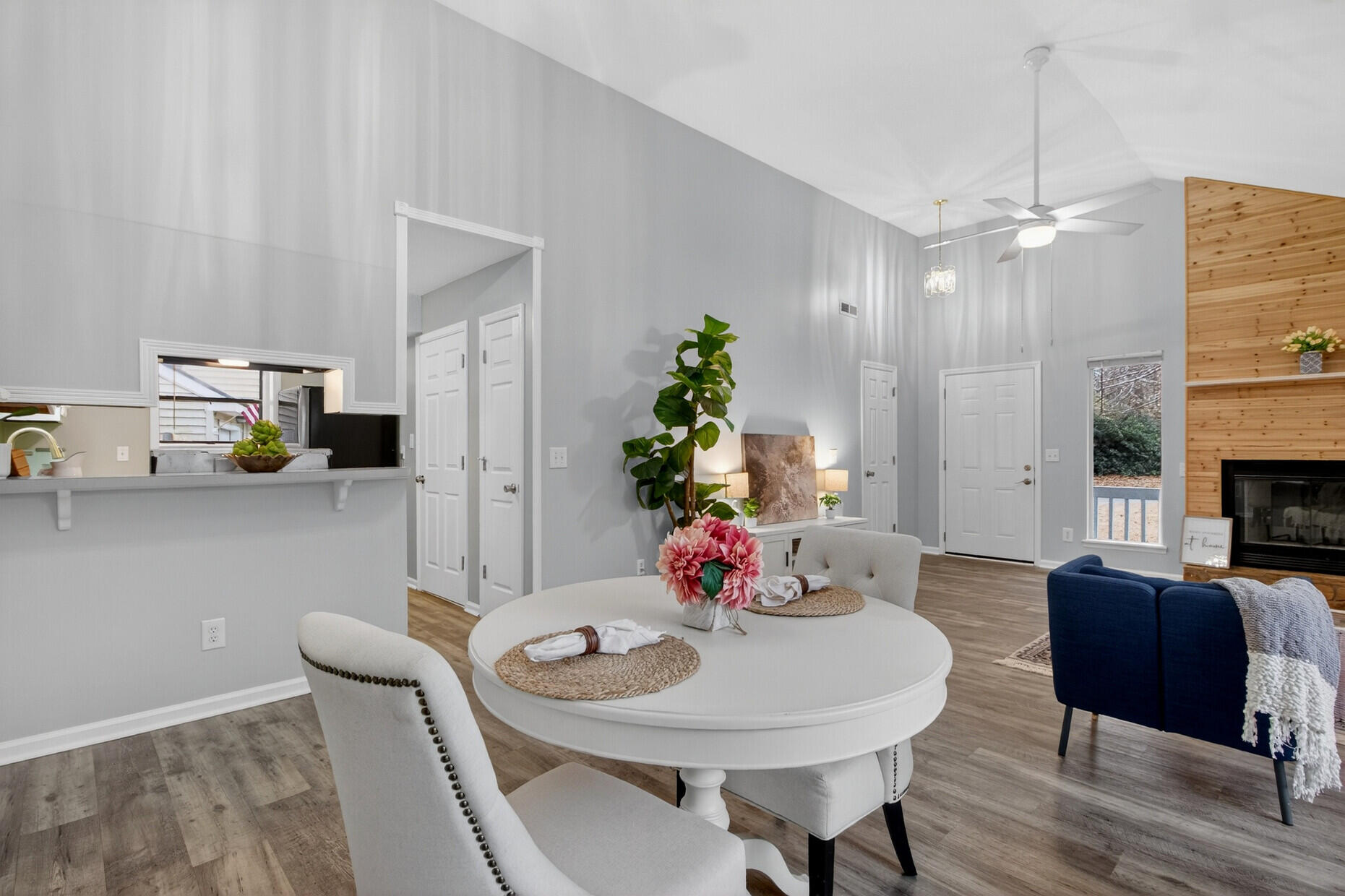 105 Traders Station Road Summerville, SC 29486 - Photo 11 of 40 Dining Area