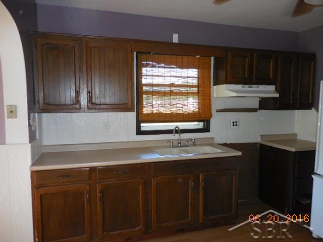 10040 Gratiot Road Saginaw, MI 48609 - Photo 6 of 16 31294776-5.JPG
