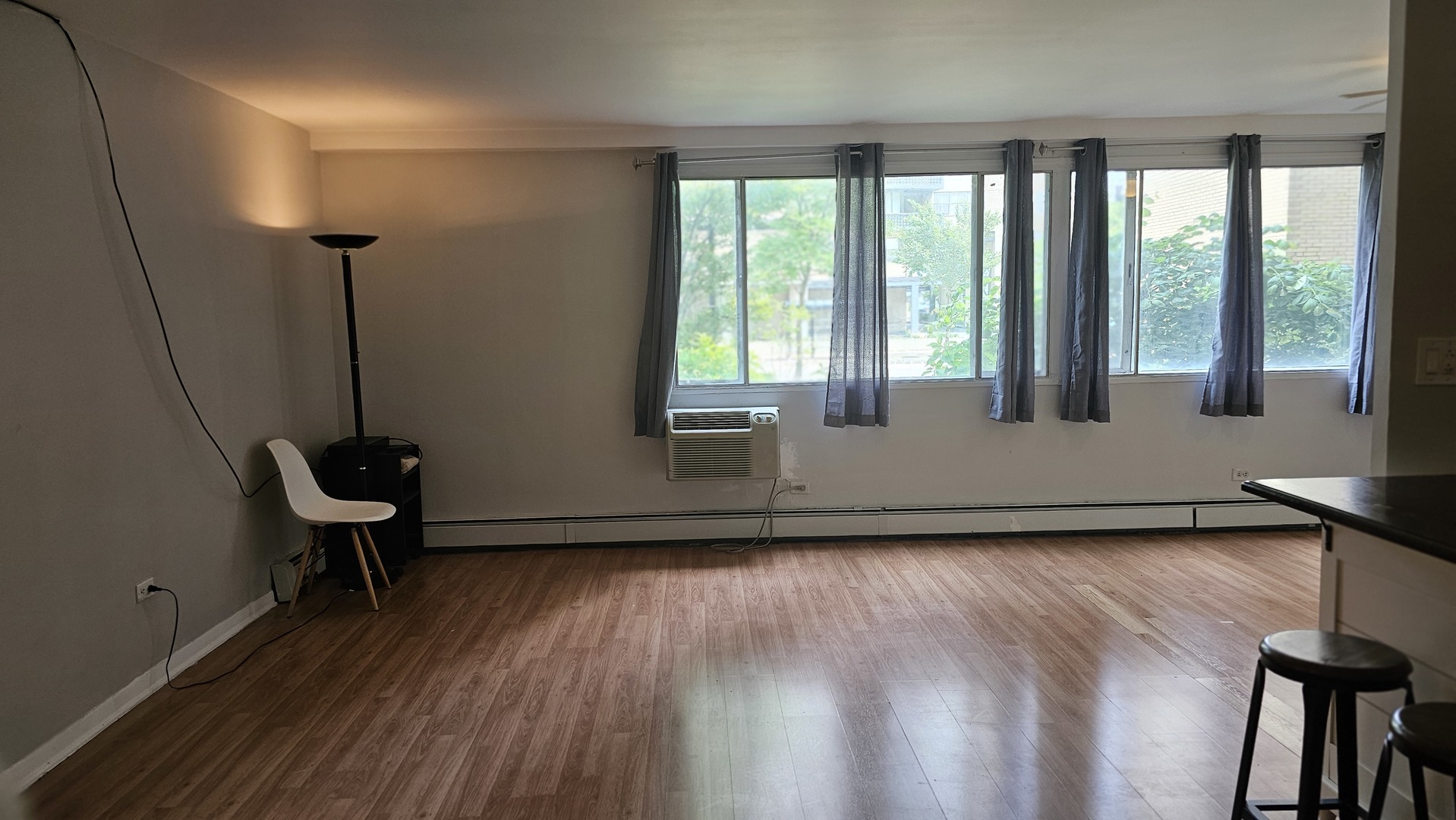 6300 North Sheridan Road, Unit 107 Chicago, IL 60660 - Photo 11 of 27 Gallery Image 11