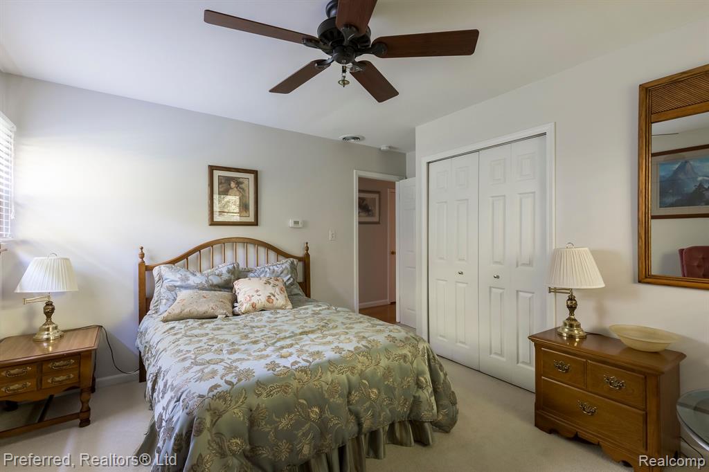 40825 Harris Road Belleville, MI 48111 - Photo 21 of 36