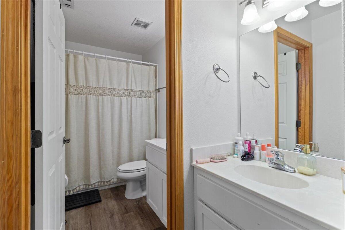 450 Midway Road, Unit 25 Medford, OR 97501 - Photo 12 of 24 13-450 Midway Rd Unit 25-14