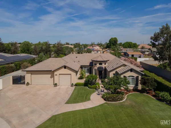 $1,050,000 | Undisclosed Address, Bakersfield, CA 93314