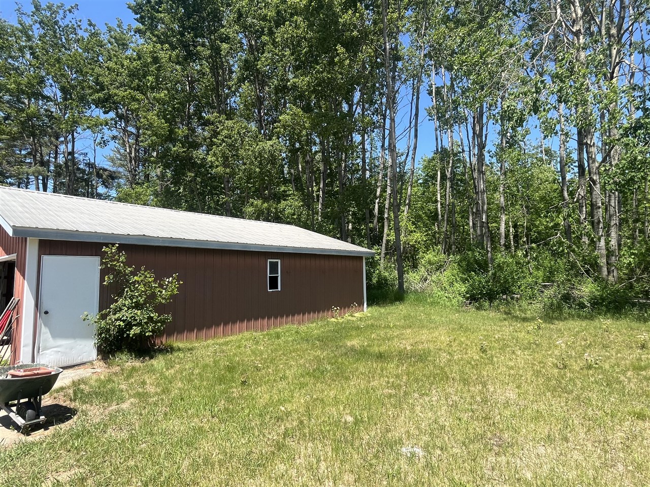 1920 Indian Lake Road Remus, MI 49340 - Photo 8 of 37