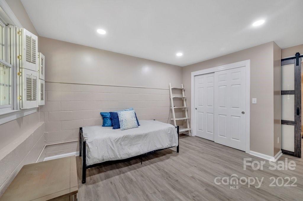 8065 Stevens Mill Road Matthews, NC 28104 - Photo 24 of 33 Gallery Image 24