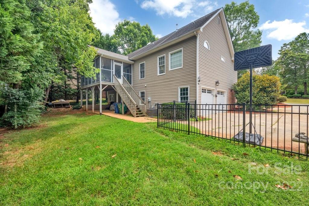 8065 Stevens Mill Road Matthews, NC 28104 - Photo 33 of 33 Gallery Image 33