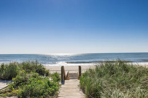 a view of a terrace view
