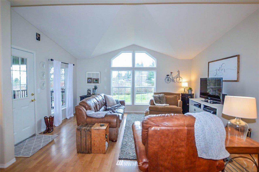 625 Gore Road Kalama, WA 98625 - Photo 4 of 25 Gallery Image 4