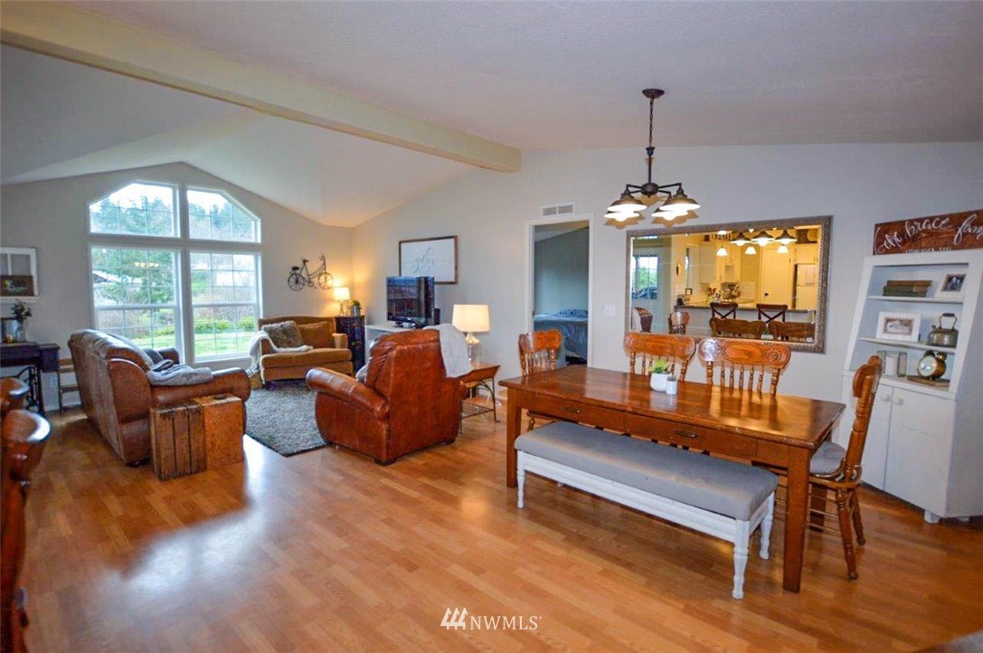 625 Gore Road Kalama, WA 98625 - Photo 5 of 25 Gallery Image 5