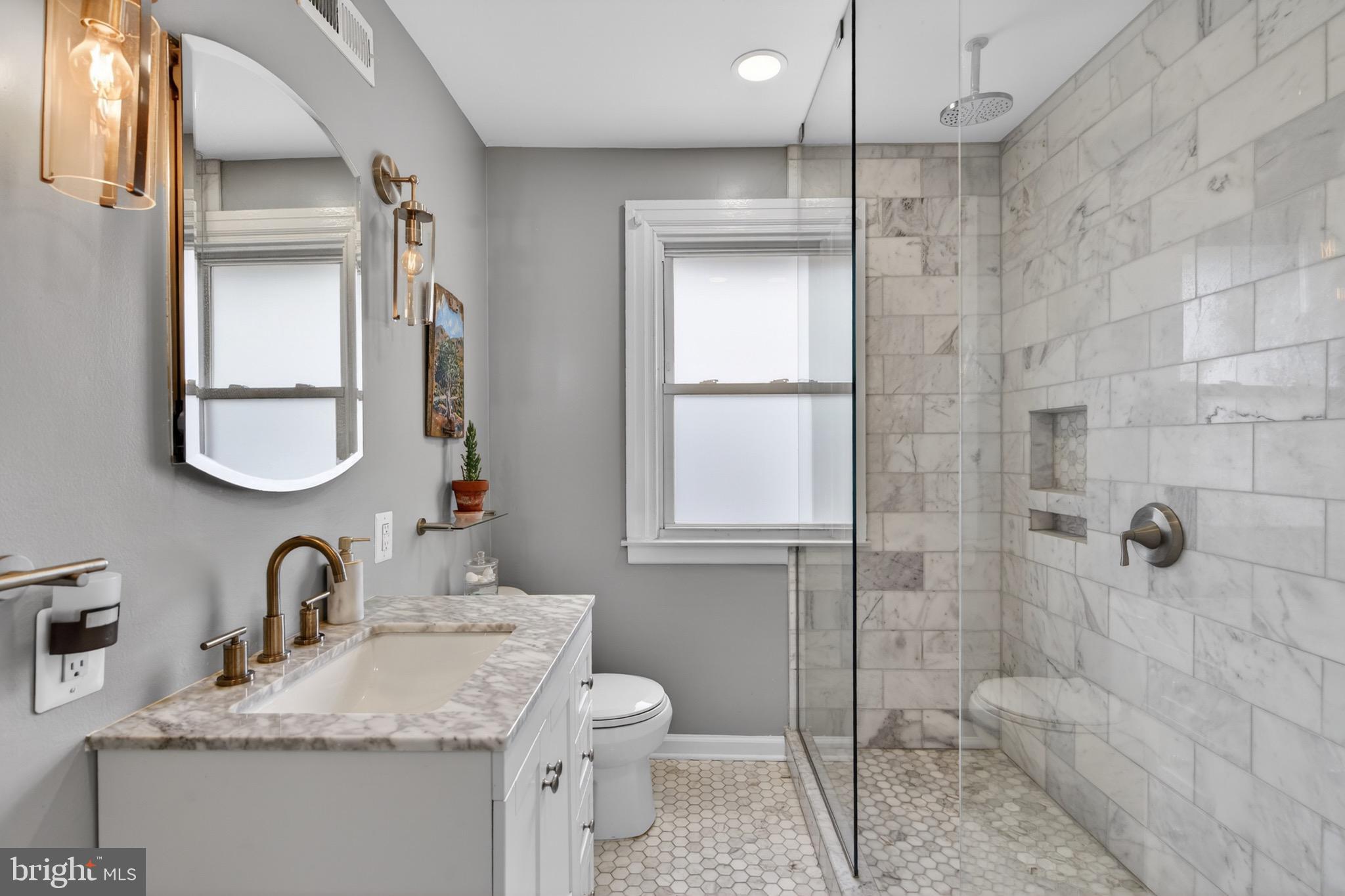 1202 Earlington Road Havertown, PA 19083 - Photo 22 of 49 2nd Floor Full Bathroom