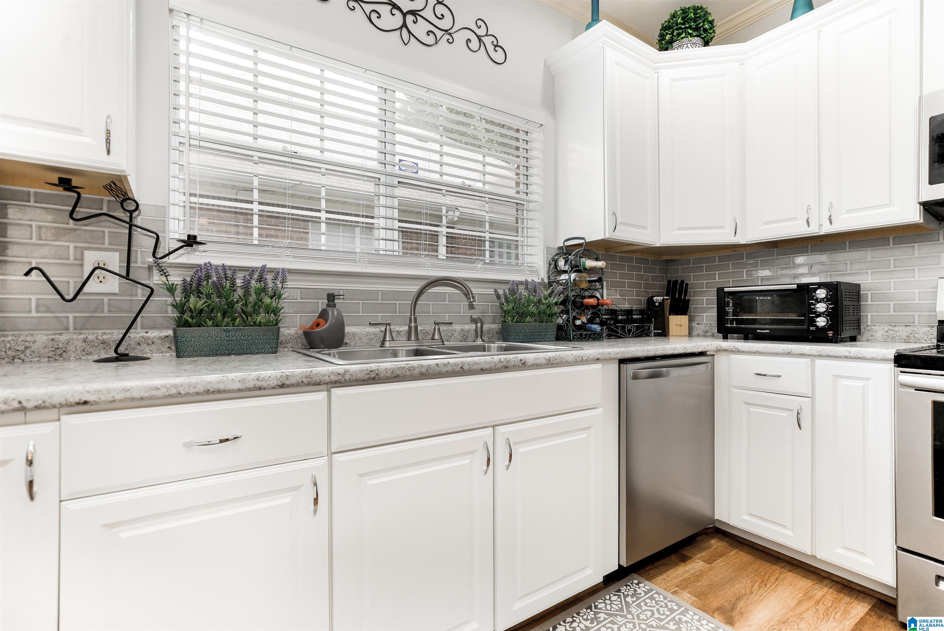 5421 J R Drive Birmingham, AL 35235 - Photo 17 of 36 Gallery Image 17