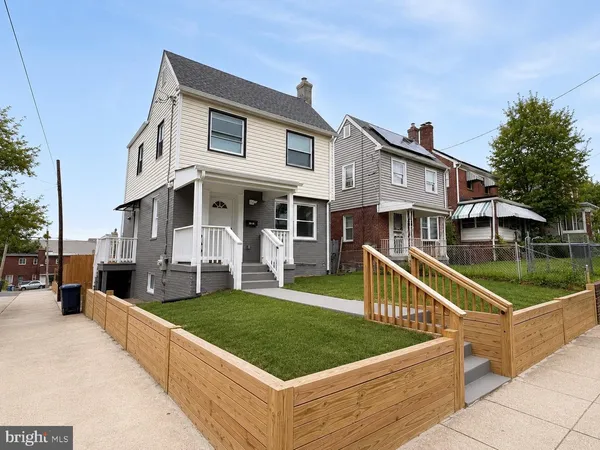 $724,999 | 6427 6th Street Northwest, Washington, DC 20012
