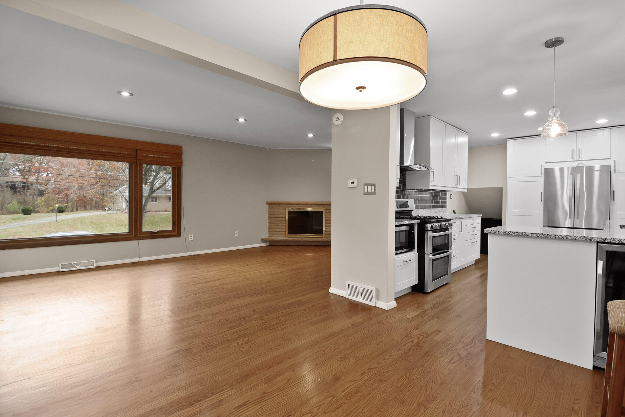99 Diana Road Portage, IN 46368 - Photo 13 of 40 2048x1368