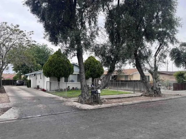 $449,900 | 347 South Alessandro Street, Hemet, CA 92543