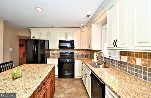 $750,000 | 102 Gwynmont Drive, North Wales, PA 19454