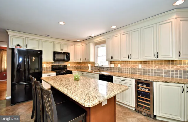 $750,000 | 102 Gwynmont Drive, North Wales, PA 19454