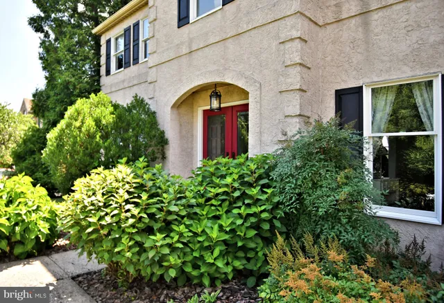 $750,000 | 102 Gwynmont Drive, North Wales, PA 19454