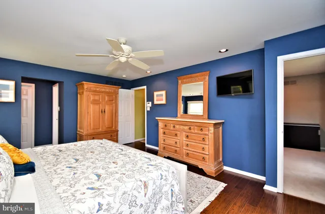 $750,000 | 102 Gwynmont Drive, North Wales, PA 19454