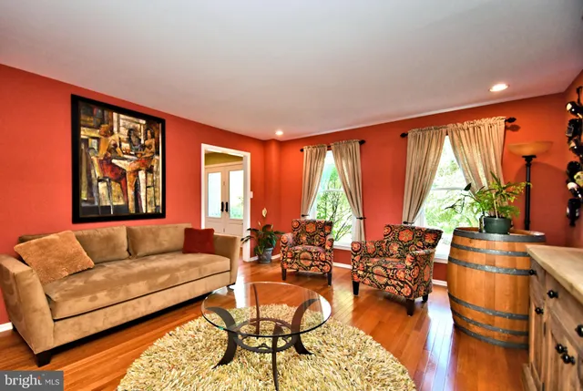 $750,000 | 102 Gwynmont Drive, North Wales, PA 19454