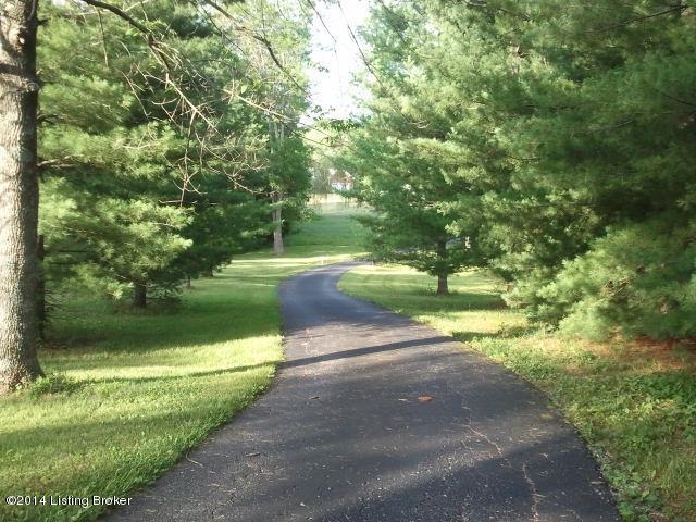 2081 Clark Station Road Fisherville, KY 40023 - Photo 43 of 53 2014-06-25 19