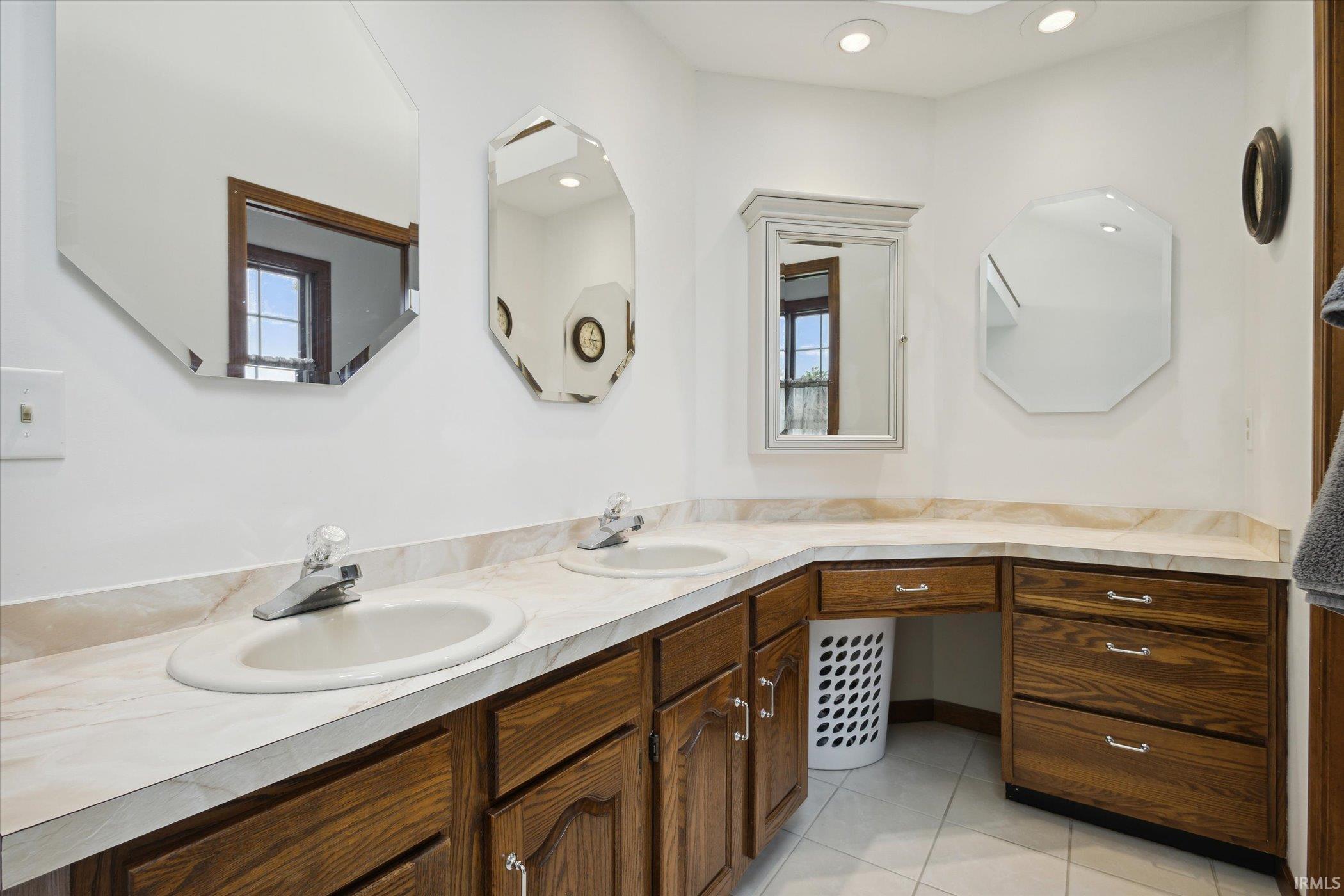 15415 Hunting Ridge Trail Granger, IN 46530 - Photo 23 of 36 Gallery Image 23