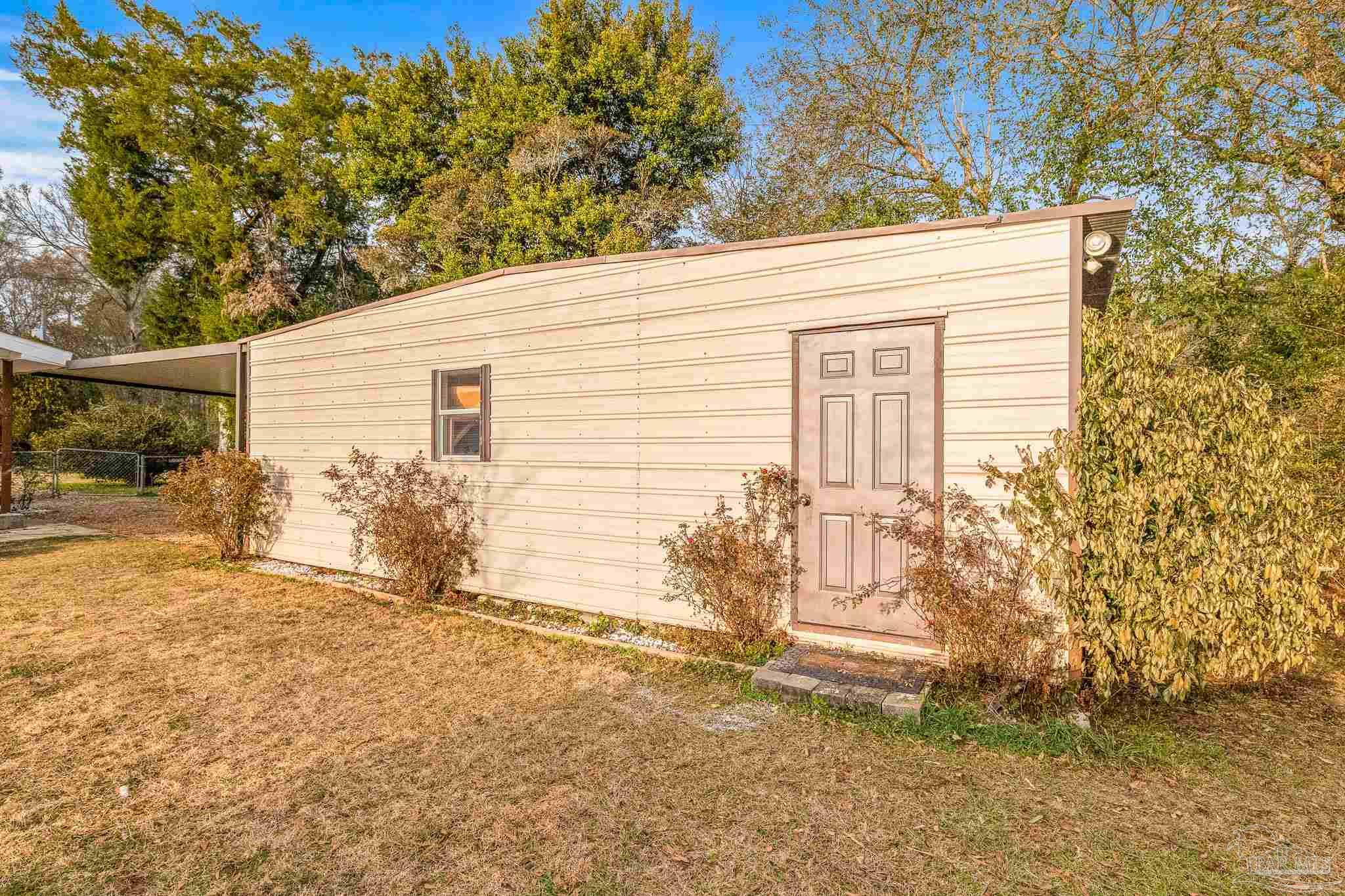 751 Archer Road Cantonment, FL 32533 - Photo 28 of 33