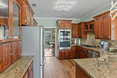 $470,000 | 1647 Hollow Cove, Lake Charles, LA 70611