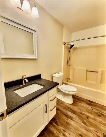 $250,000 | 825 North Buchanan Street, Maryville, MO 64468