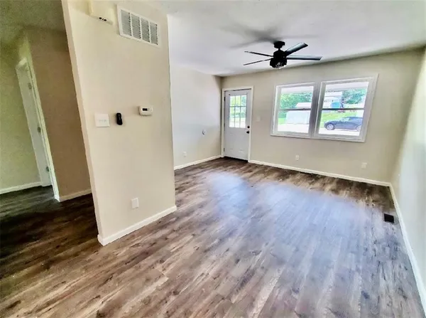 $250,000 | 825 North Buchanan Street, Maryville, MO 64468