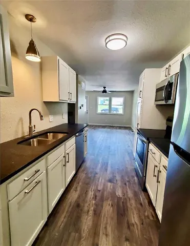 $300,000 | 825 North Buchanan Street, Maryville, MO 64468