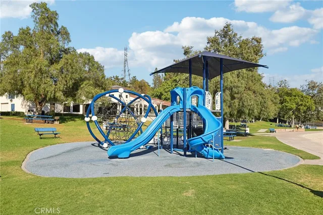 $1,469,000 | 27301 Monforte, Mission Viejo, CA 92692