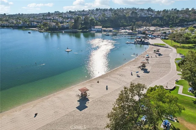 $1,469,000 | 27301 Monforte, Mission Viejo, CA 92692