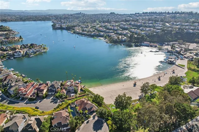 $1,469,000 | 27301 Monforte, Mission Viejo, CA 92692