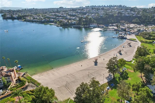 $1,469,000 | 27301 Monforte, Mission Viejo, CA 92692