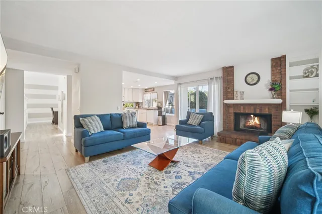 $1,469,000 | 27301 Monforte, Mission Viejo, CA 92692