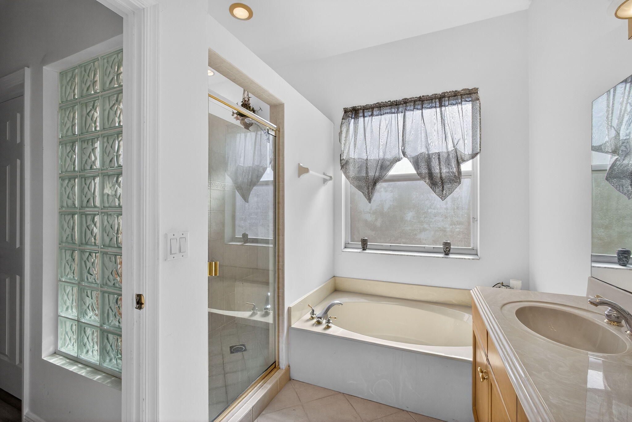 2008 Reston Circle Royal Palm Beach, FL 33411 - Photo 40 of 57 41